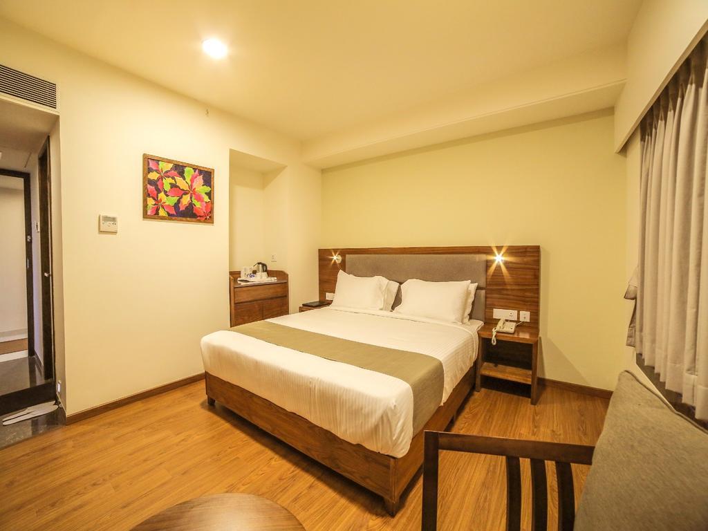 The Basil Park Hotel Bhavnagar Bilik gambar