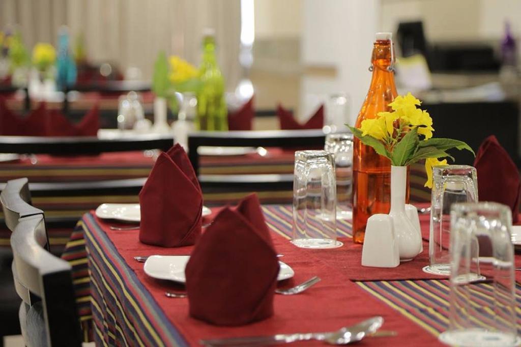 The Basil Park Hotel Bhavnagar Luaran gambar