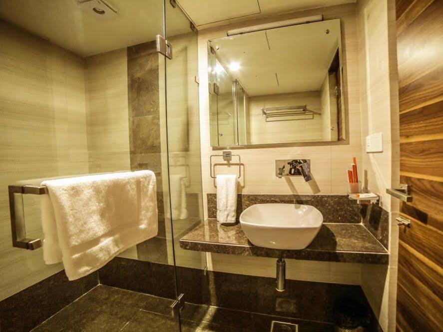 The Basil Park Hotel Bhavnagar Luaran gambar